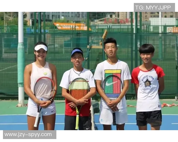 广州篮球队的崛起之路:从默默无闻到联赛强队的成长历程 广州篮球队的崛起之路:从默默无闻到联赛强队的成长历程