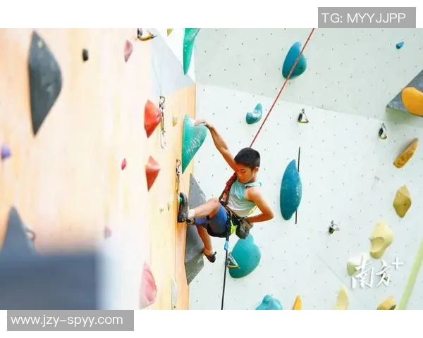 西安攀岩队的边路渗透策略与攀岩热点分析探讨 西安攀岩队的边路渗透策略与攀岩热点分析探讨